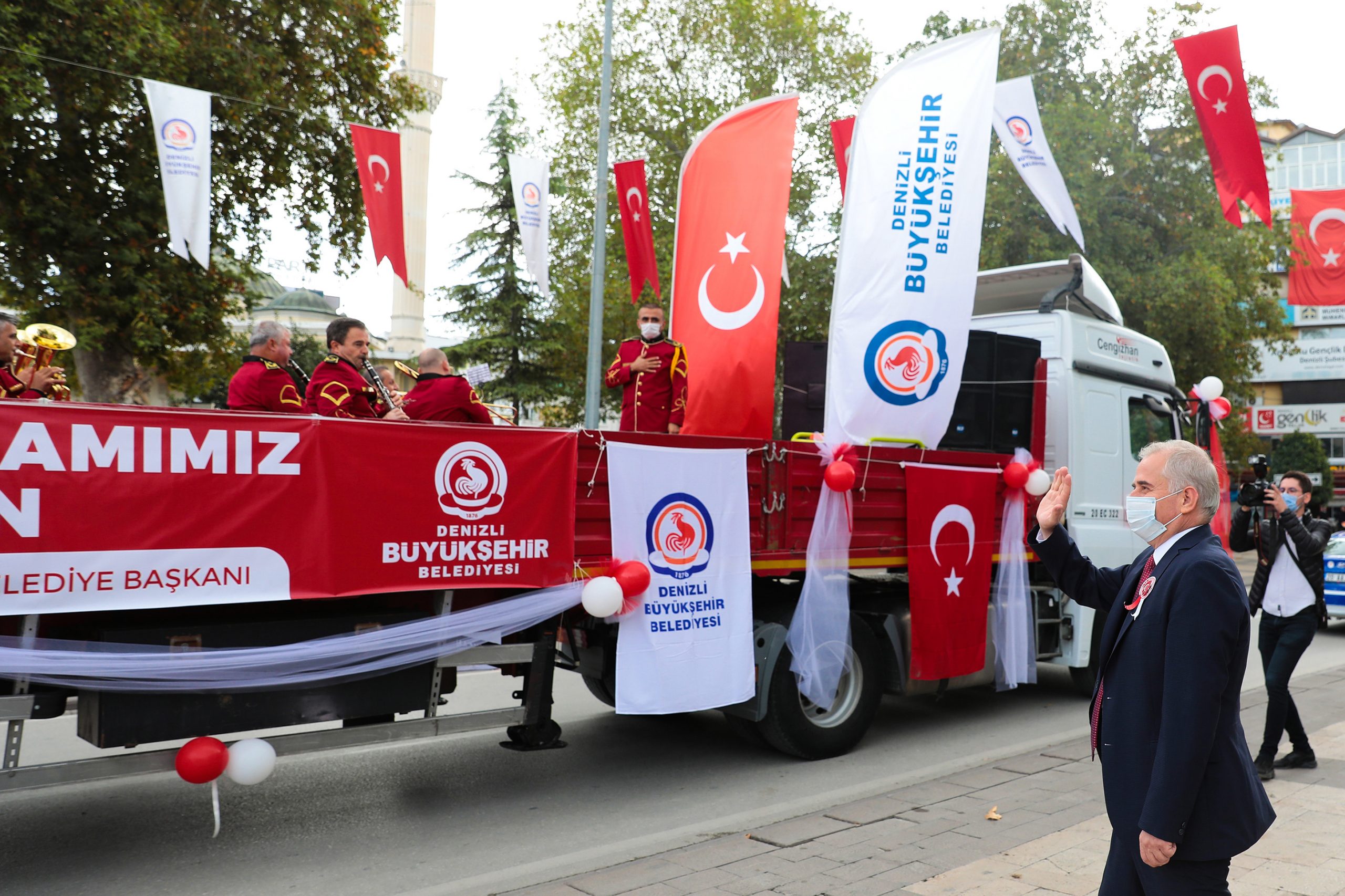 Cumhuriyet Bayramı TIR’ıyla bayram coşkusu tüm kenti sardı