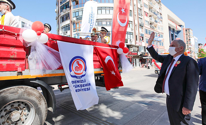 Denizli, 19 Mayıs coşkusunu Büyükşehir ile yaşadı!