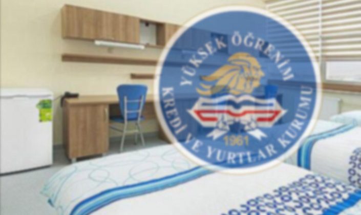 Denizli KYK önünde kayıt işlemleri izdihamı