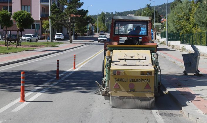 Çameli’de Köşe Bucak Temizlik seferberliği!