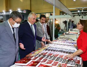 DENİZLİ KİTAPLA BULUŞUYOR!