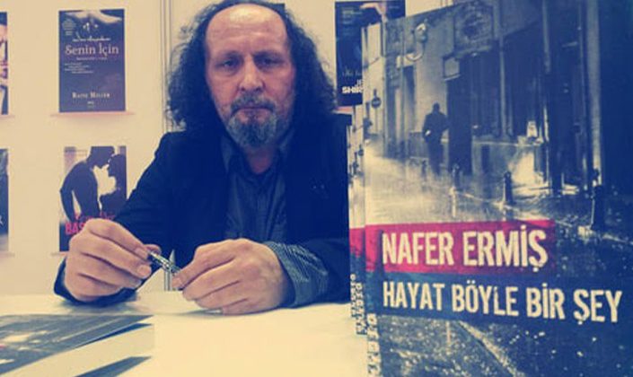 Denizlili ünlü yazar hayatını kaybetti