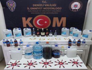 Denizli’de kaçakçılar litrelerce alkol ile yakalandı