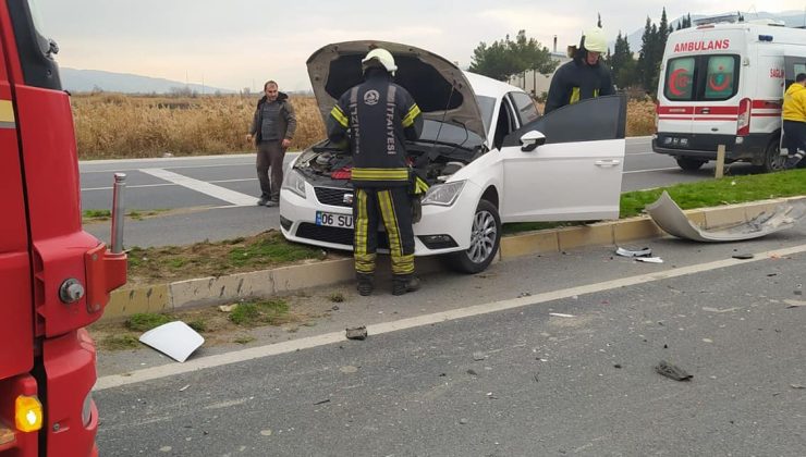 Denizli Sarayköy’de meydana gelen feci trafik kazasında 3 kişi yaralandı!