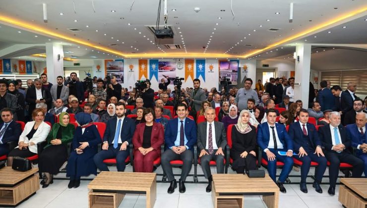 Ak Parti Denizli’ de Aday Adayı tanıtım toplantısı yapıldı..