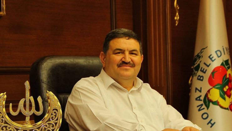Denizli Honaz eski belediye başkanı Turgut Deveci Ak Partili ismi sert sözlerle eleştirdi!