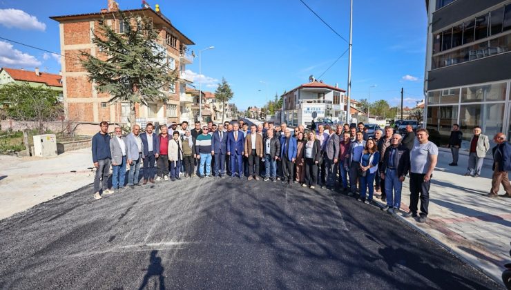 Başkan Zolan, Çivril’de üstyapı yatırımlarını inceledi!