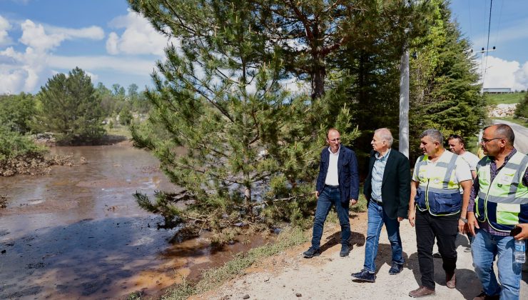Büyükşehir’in sel bölgesinde hummalı çalışması sürüyor
