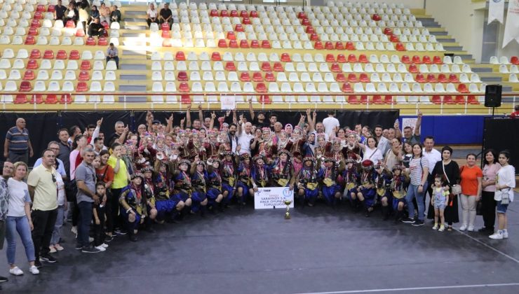 Sarayköy Spor Kulübü Halk Oyunları Topluluğu’ndan çifte kupa