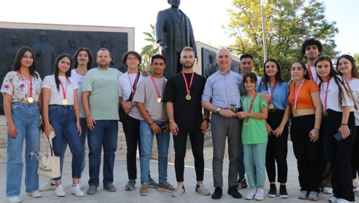Sarayköylü gençler tiyatroda Denizli’yi temsil edecek