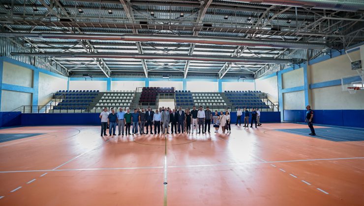 Çardak Kapalı Spor Salonu ve Gençlik Merkezi tamamlandı