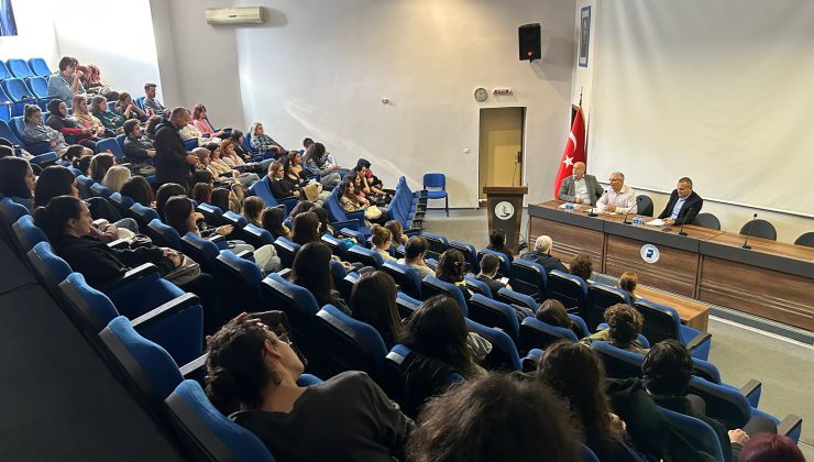 PAÜ’de “Fransız Aydınlanmasının Atatürk ve Cumhuriyet’e Etkileri” Paneli Düzenlendi!