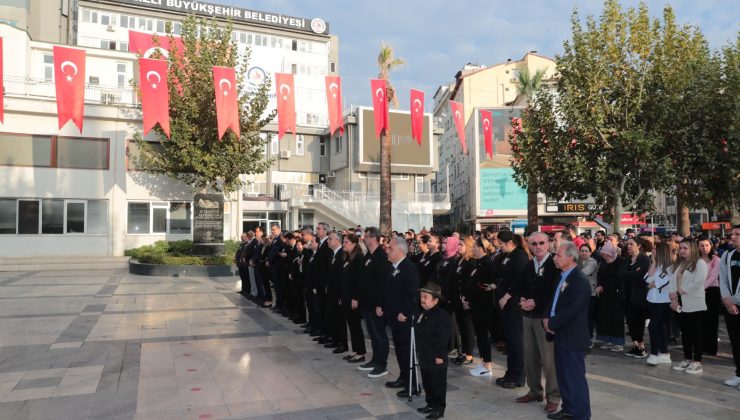 Büyükşehir Ata’sının huzurunda