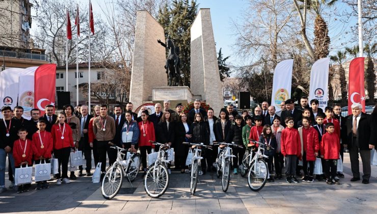 Atatürk’ün Denizli’ye gelişinin 93.yıldönümü anıldı